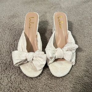 Lulus bow heel